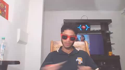 Snapshot of manuel444rl chatting on March 3, 2025, 7:28 pm Manuel RL online show from March 3, 2025, 7:28 pm