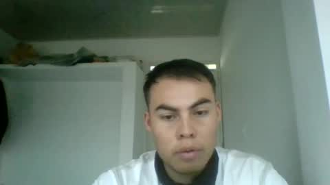 manuel9810 online show from February 19, 2025, 12:11 pm