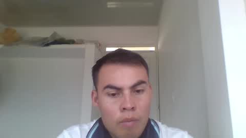 manuel9810 online show from February 19, 2025, 8:10 pm