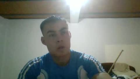 manuel9810 online show from September 17, 2025, 2:57 am