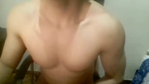 Snapshot of manuelcadavid18 chatting on July 9, 2026, 2:04 am manuelcadavid18 online show from July 9, 2026, 2:04 am