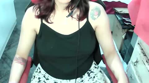 Snapshot of manuescarlate13 chatting on December 16, 2025, 3:55 am Manu Escarlate online show from December 16, 2025, 3:55 am