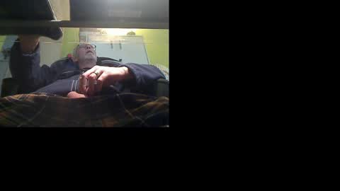 Snapshot of manufocus chatting on October 18, 2025, 8:15 am Manu online show from October 18, 2025, 8:15 am