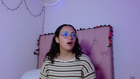 Manu  online show from December 13, 2025, 10:37 pm