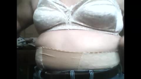 manwithboobs online show from January 4, 2025, 6:19 pm