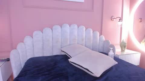 Snapshot of mara_brooks chatting on February 21, 2025, 2:39 am Mara online show from February 21, 2025, 2:39 am