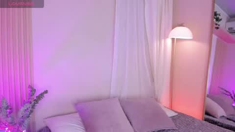 Snapshot of mara_brooks chatting on June 4, 2026, 8:04 pm Mara online show from June 4, 2026, 8:04 pm