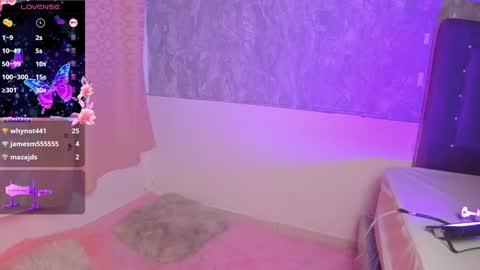 Snapshot of mara_friendboy chatting on December 11, 2024, 11:00 pm Mara online show from December 11, 2024, 11:00 pm