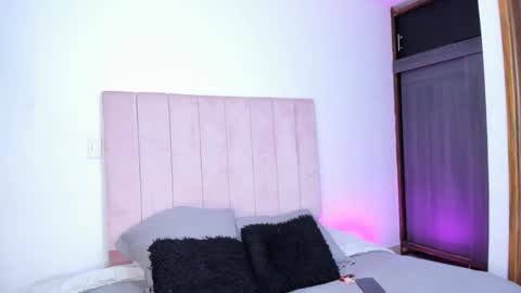 Snapshot of mara_sans chatting on January 20, 2025, 10:59 pm Mara online show from January 20, 2025, 10:59 pm