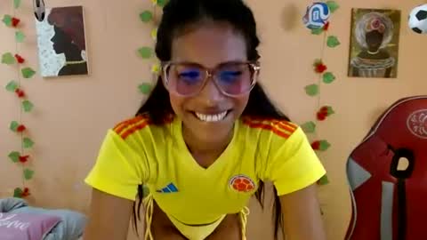 Snapshot of mara_summer chatting on June 17, 2026, 1:34 pm Mara 3 online show from June 17, 2026, 1:34 pm