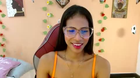 Snapshot of mara_summer chatting on June 29, 2026, 1:22 pm Mara 3 online show from June 29, 2026, 1:22 pm