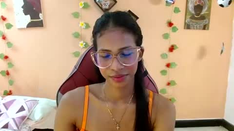 Snapshot of mara_summer chatting on July 8, 2026, 1:26 pm Mara 3 online show from July 8, 2026, 1:26 pm