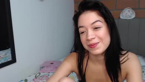 Snapshot of maraa_09 chatting on December 30, 2024, 10:12 pm Marcela independent online show from December 30, 2024, 10:12 pm