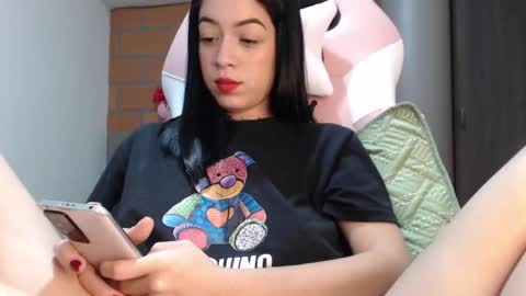 Snapshot of maraa_09 chatting on February 4, 2025, 2:07 am Marcela independent online show from February 4, 2025, 2:07 am