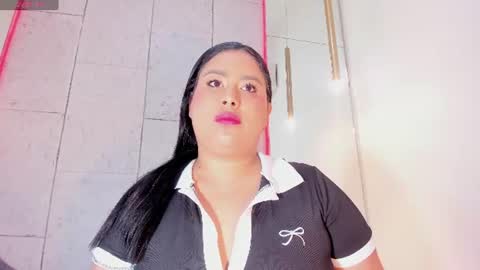 Snapshot of maralinette22 chatting on July 15, 2026, 11:26 am maralinette22 online show from July 15, 2026, 11:26 am