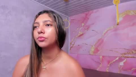 Maraluna online show from April 26, 2026, 11:52 am
