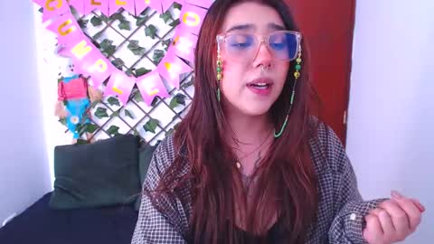 Marcela  online show from May 28, 2026, 5:21 pm