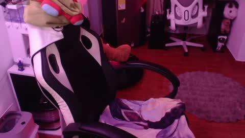 marcela2101s online show from April 11, 2026, 10:25 pm