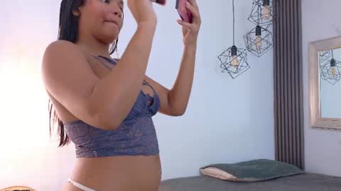Snapshot of marcela_cepeda chatting on July 20, 2026, 8:33 pm Mar online show from July 20, 2026, 8:33 pm