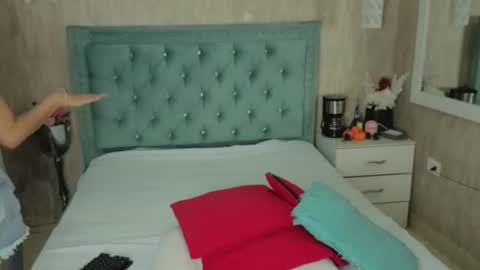 Snapshot of marcelaa_fox chatting on July 4, 2026, 11:33 pm Marcela online show from July 4, 2026, 11:33 pm