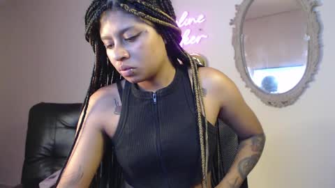 Snapshot of marceline_abadeer00 chatting on December 6, 2024, 1:29 am Michell Dayan online show from December 6, 2024, 1:29 am