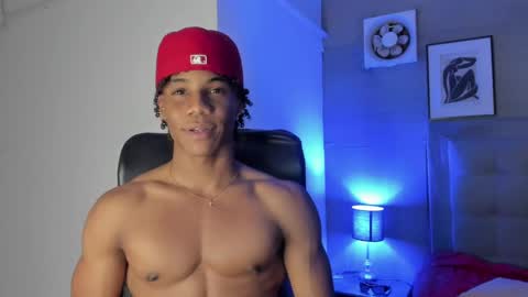 Snapshot of marcelo_dosantos77 chatting on February 2, 2025, 3:54 am MARCELO online show from February 2, 2025, 3:54 am