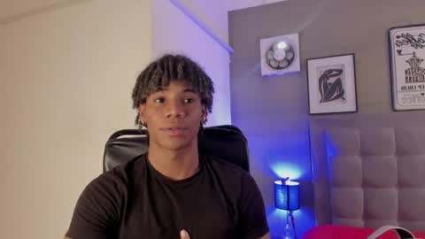 Snapshot of marcelo_dosantos77 chatting on March 1, 2025, 6:11 pm MARCELO online show from March 1, 2025, 6:11 pm