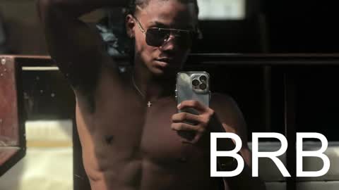 Snapshot of marcelo_dosantos77 chatting on September 27, 2025, 2:44 pm MARCELO online show from September 27, 2025, 2:44 pm