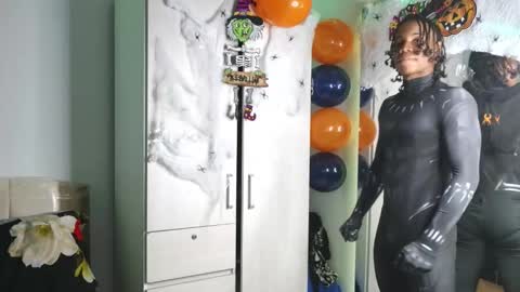 Snapshot of marcelo_dosantos77 chatting on November 1, 2025, 3:19 am MARCELO online show from November 1, 2025, 3:19 am