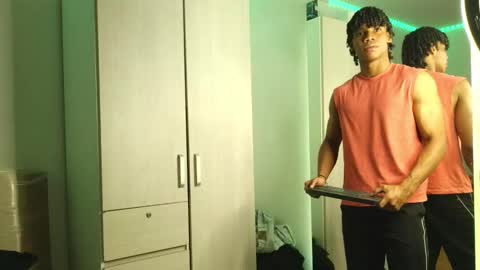 Snapshot of marcelo_dosantos77 chatting on January 6, 2026, 2:54 pm MARCELO online show from January 6, 2026, 2:54 pm