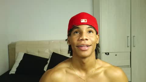 Snapshot of marcelo_dosantos77 chatting on February 2, 2026, 5:55 pm MARCELO online show from February 2, 2026, 5:55 pm