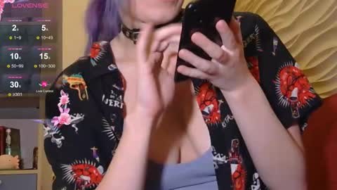 marci_n online show from October 4, 2025, 9:13 pm