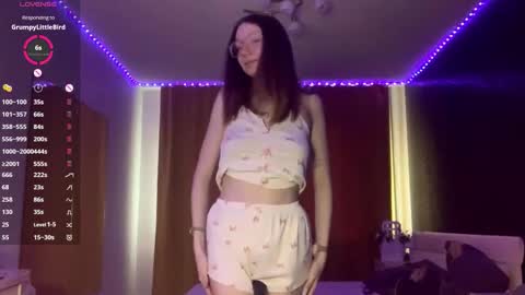 Alisa online show from November 11, 2025, 8:14 am