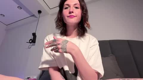 Snapshot of marciwakeup chatting on April 1, 2026, 1:28 am marci wake up online show from April 1, 2026, 1:28 am