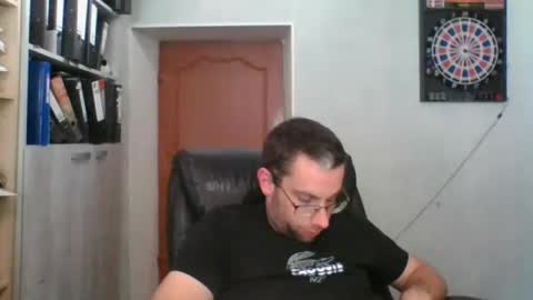 Snapshot of marcjemp chatting on June 18, 2026, 1:04 pm marcjemp online show from June 18, 2026, 1:04 pm