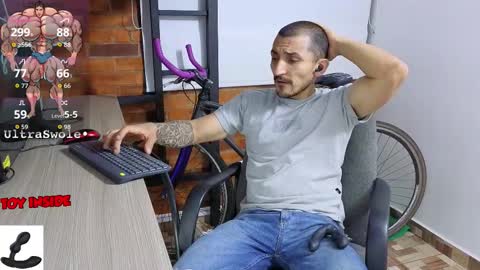 Marck  Independent model  online show from September 15, 2025, 2:44 am