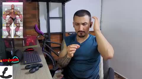 Marck  Independent model  online show from July 7, 2026, 12:13 am