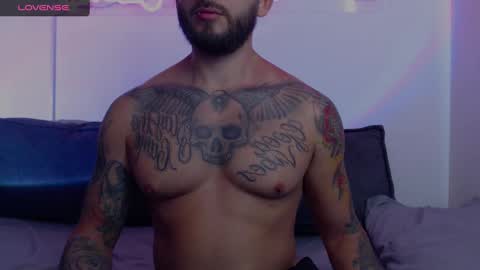 marco_allison43 online show from December 11, 2024, 3:15 pm