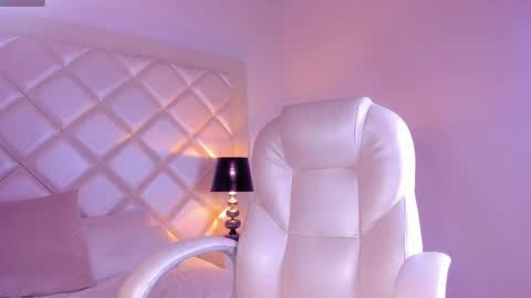 Snapshot of marco_deluxe chatting on June 4, 2026, 11:38 am marco_deluxe online show from June 4, 2026, 11:38 am
