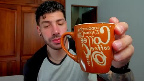 Snapshot of marco_tahani_ chatting on May 20, 2026, 2:23 pm Marco IG marco tahani online show from May 20, 2026, 2:23 pm