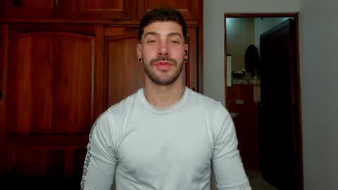 Snapshot of marco_tahani_ chatting on June 12, 2026, 5:01 pm Marco IG marco tahani online show from June 12, 2026, 5:01 pm