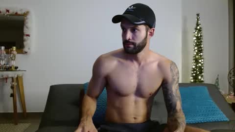 Snapshot of marcoandpolo01 chatting on December 18, 2024, 3:37 am Marco Polo online show from December 18, 2024, 3:37 am