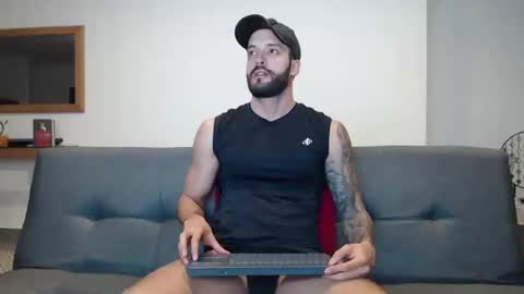 Snapshot of marcoandpolo01 chatting on February 12, 2025, 1:09 am Marco Polo online show from February 12, 2025, 1:09 am