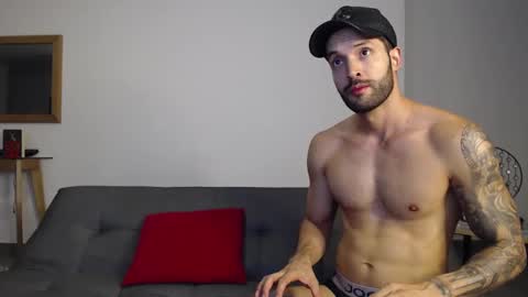 Snapshot of marcoandpolo01 chatting on February 24, 2025, 3:02 am Marco Polo online show from February 24, 2025, 3:02 am