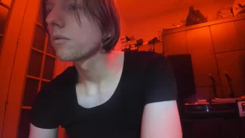 Snapshot of marcofiga1995 chatting on April 4, 2026, 9:01 pm Marko1995 online show from April 4, 2026, 9:01 pm