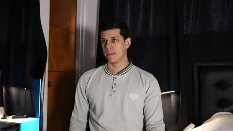 Snapshot of marcosullivan_ chatting on June 8, 2026, 2:39 pm Marco Sullivan online show from June 8, 2026, 2:39 pm
