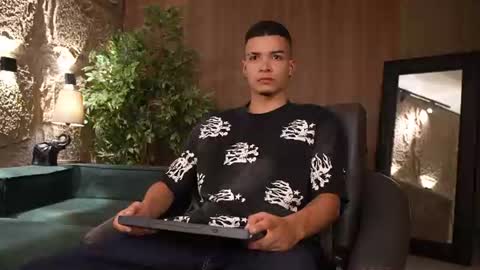 Marco and Ethan online show from July 3, 2026, 9:32 pm