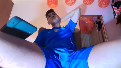 Snapshot of marcus_fire chatting on September 23, 2025, 10:02 pm marcus_fire online show from September 23, 2025, 10:02 pm