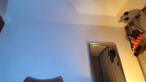 Snapshot of marcus_fire chatting on October 2, 2025, 12:06 am marcus_fire online show from October 2, 2025, 12:06 am