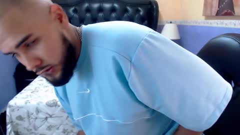 marcus_soler online show from September 24, 2025, 4:21 pm